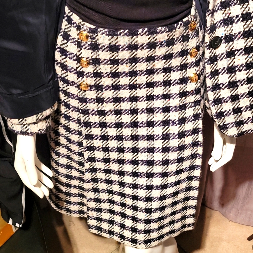 NWT Talbots Black and White checker Skirt with few color speckles.